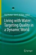 de Vries / Pechan |  Living with Water | Buch |  Sack Fachmedien